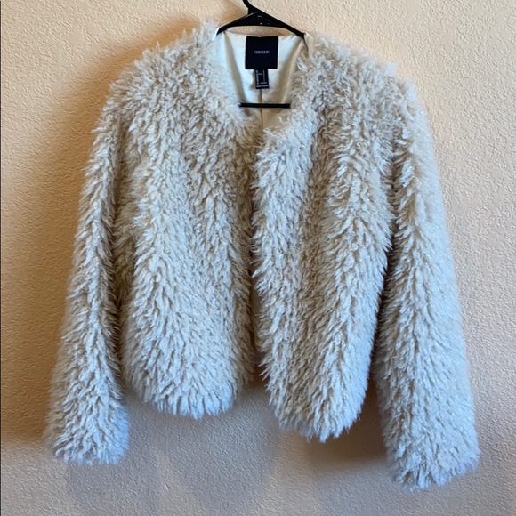 Jacket - Picture 2 of 4